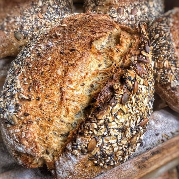 Kovászos sokmagos vekni (500 g)